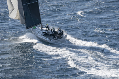 28 09 2022? Saint-Tropez,(FRA,83), Les Voiles de Saint-Tropez 2022 Régate N° 2 poup les modernes, navigation libre pour les grandes goélettes