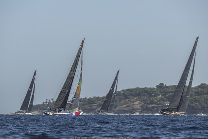 04 10 2022, Saint-Tropez (FRA,83), Voiles de Saint-Tropez 2022, Semaine 2 réservée aux maxis,  race 1