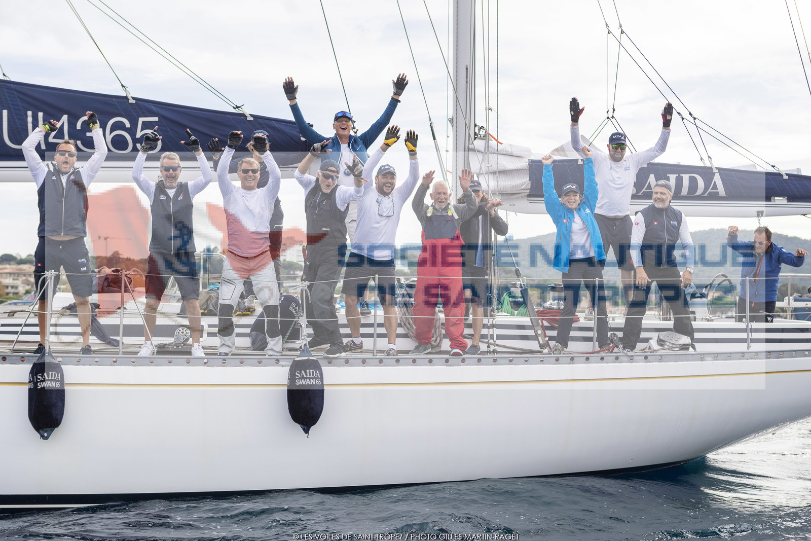 08 10 2022, Saint-Tropez (FRA,83), Voiles de Saint-Tropez 2022,  Race 4 (abandonned), Saida crew (winner divsion 4) 08 10 2022, Saint-Tropez (FRA,83), Voiles de Saint-Tropez 2022,  Race 4 (abandonned), Saida crew (winner divsion 4)