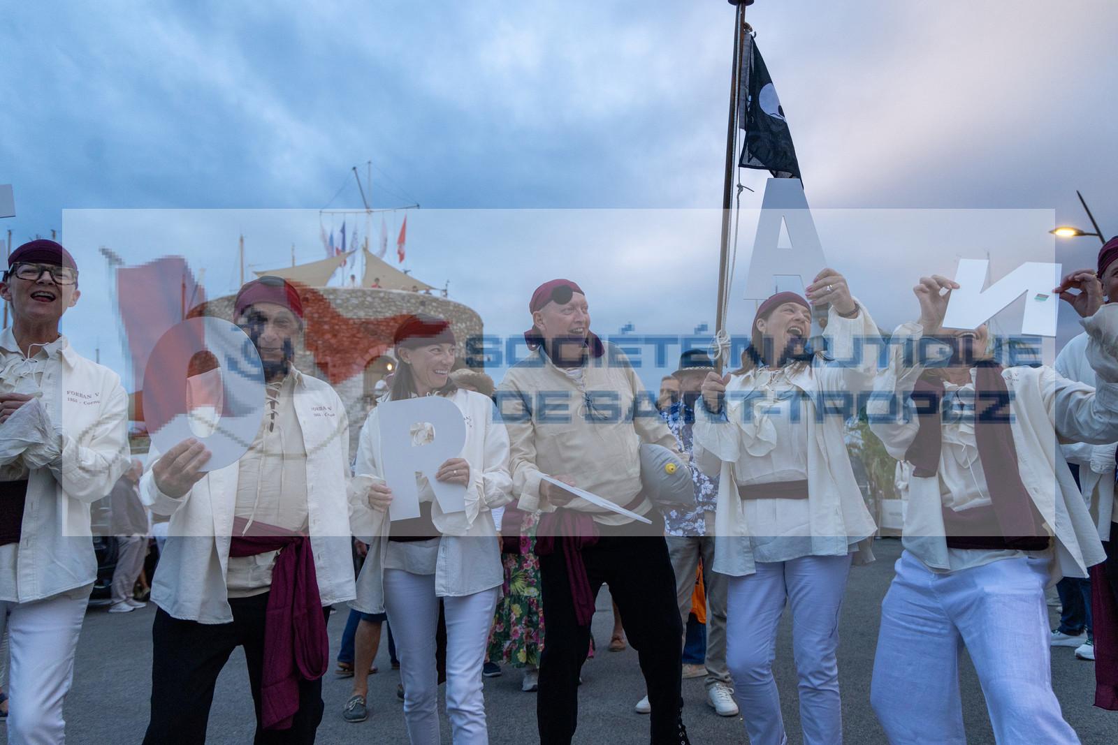 02 10 2025, Saint-Tropez (FRA), Les Voiles de SAint-Tropez 2025, Défilé des équipages 02 10 2025, Saint-Tropez (FRA), Les Voiles de SAint-Tropez 2025, Défilé des équipages