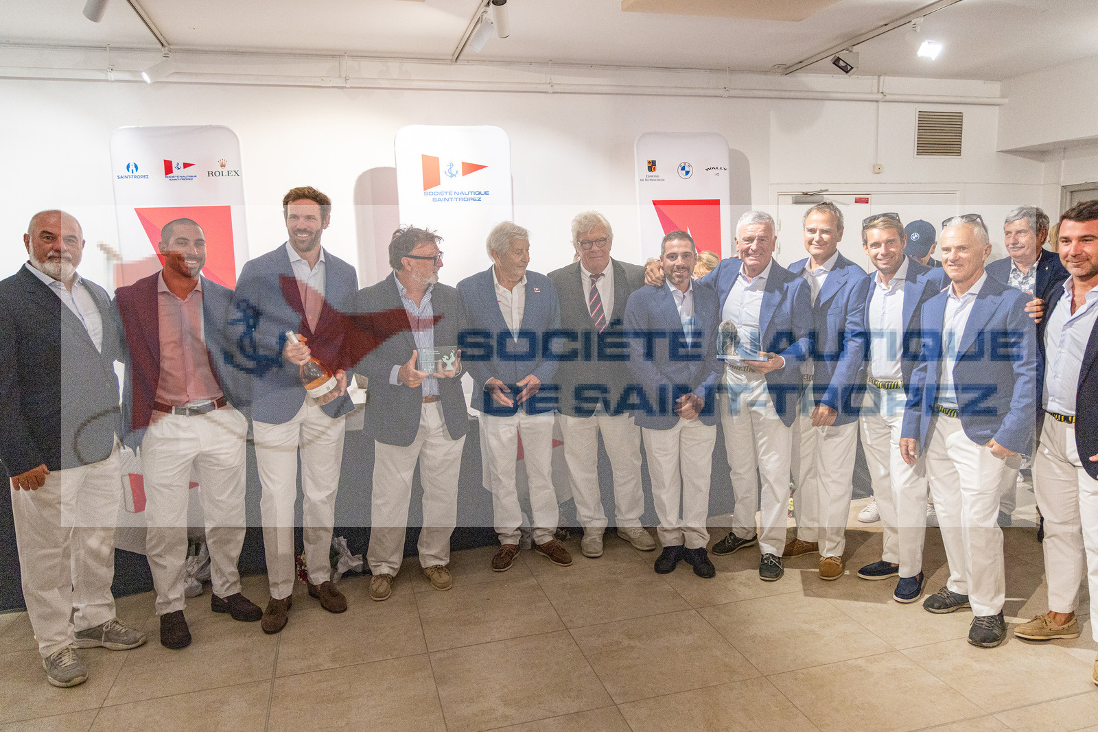 GMR_VST25_16132.jpg GMR_VST25_16132.jpg