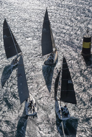 28 09 2022? Saint-Tropez,(FRA,83), Les Voiles de Saint-Tropez 2022 Régate N° 2 poup les modernes, navigation libre pour les grandes goélettes