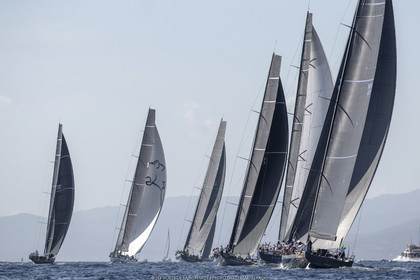 04 10 2022, Saint-Tropez (FRA,83), Voiles de Saint-Tropez 2022, Semaine 2 réservée aux maxis,  race 1