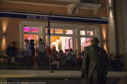 01 10 2025, Saint-Tropez (FRA,83) , Voioes de Saint-Tropez 2015, Day 4, Crew parade