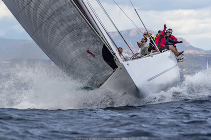 25 09 2022, Saint-Tropez (FRA, 83), Les Voiles de Saint-Tropez 2022, Arrivée des bateaux et de la Coupe d'Automne du Yacht Club de France, 12 m French Kiss,