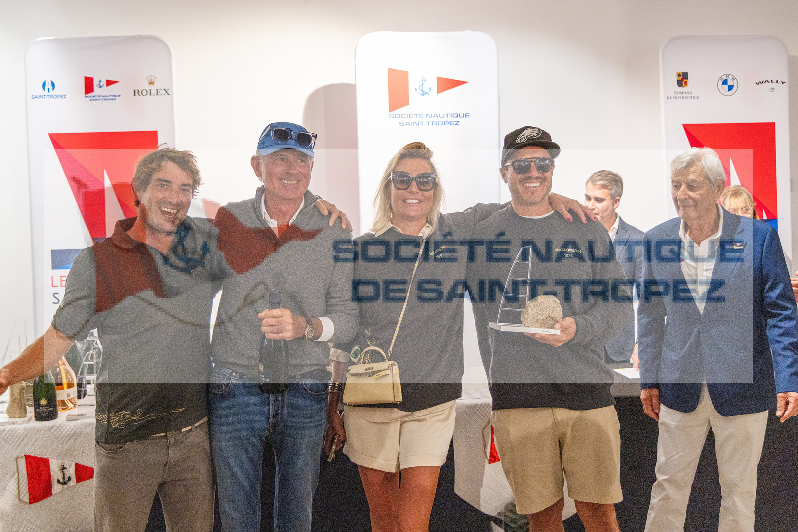 GMR_VST25_16144.jpg GMR_VST25_16144.jpg