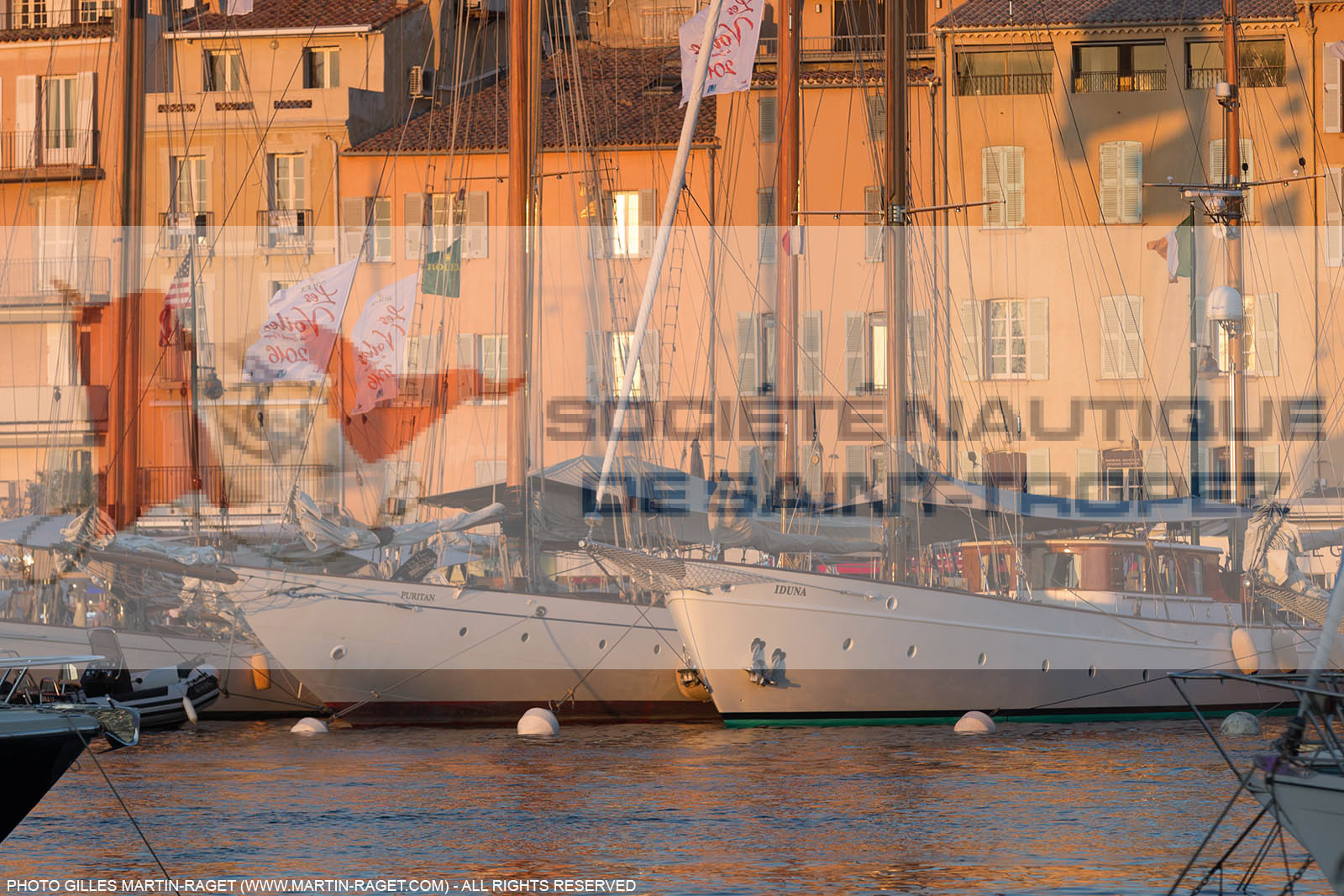 29 09 2016, Saint-Tropez (FRA,83), Voiles de Saint-Tropez 2016, Challenge Day, Crew parade