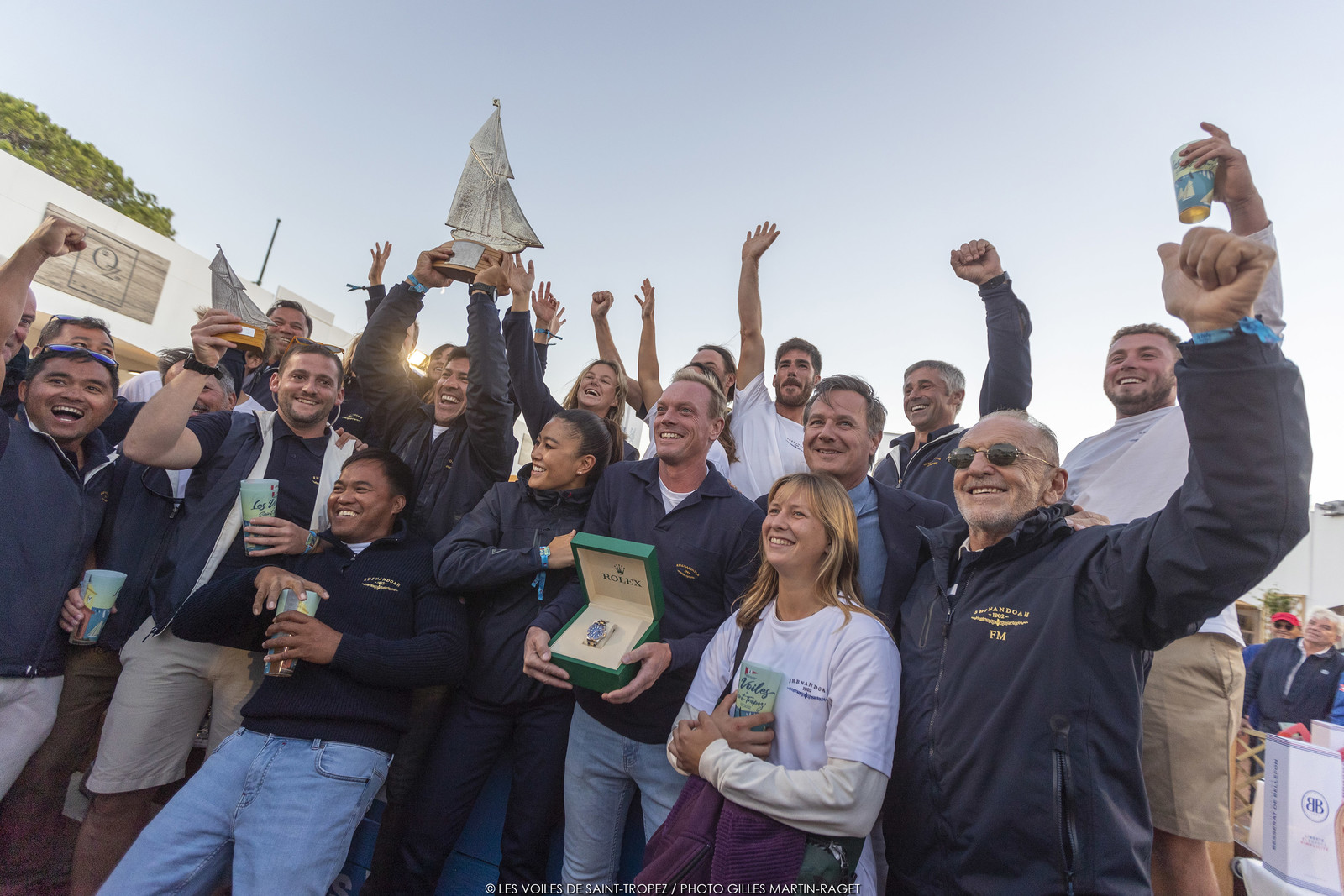 01 10 2022, Saint-Tropez (FRA,83), Voiles de Saint-Tropez 2022, Remise des prix, Shenandoah reçoit le Trophée Rolex 01 10 2022, Saint-Tropez (FRA,83), Voiles de Saint-Tropez 2022, Remise des prix, Shenandoah reçoit le Trophée Rolex