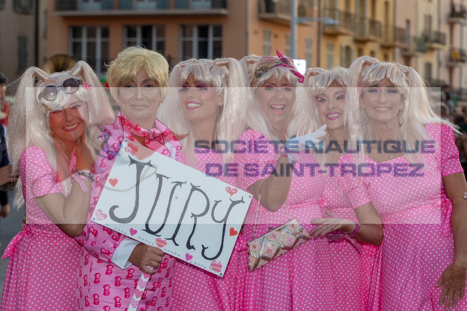 05 10 2023, Saint-Tropez (FRA,83), Les Voiles de Saint-Tropez 2023, RAce Day 5, Défilé des équipages 05 10 2023, Saint-Tropez (FRA,83), Les Voiles de Saint-Tropez 2023, RAce Day 5, Défilé des équipages