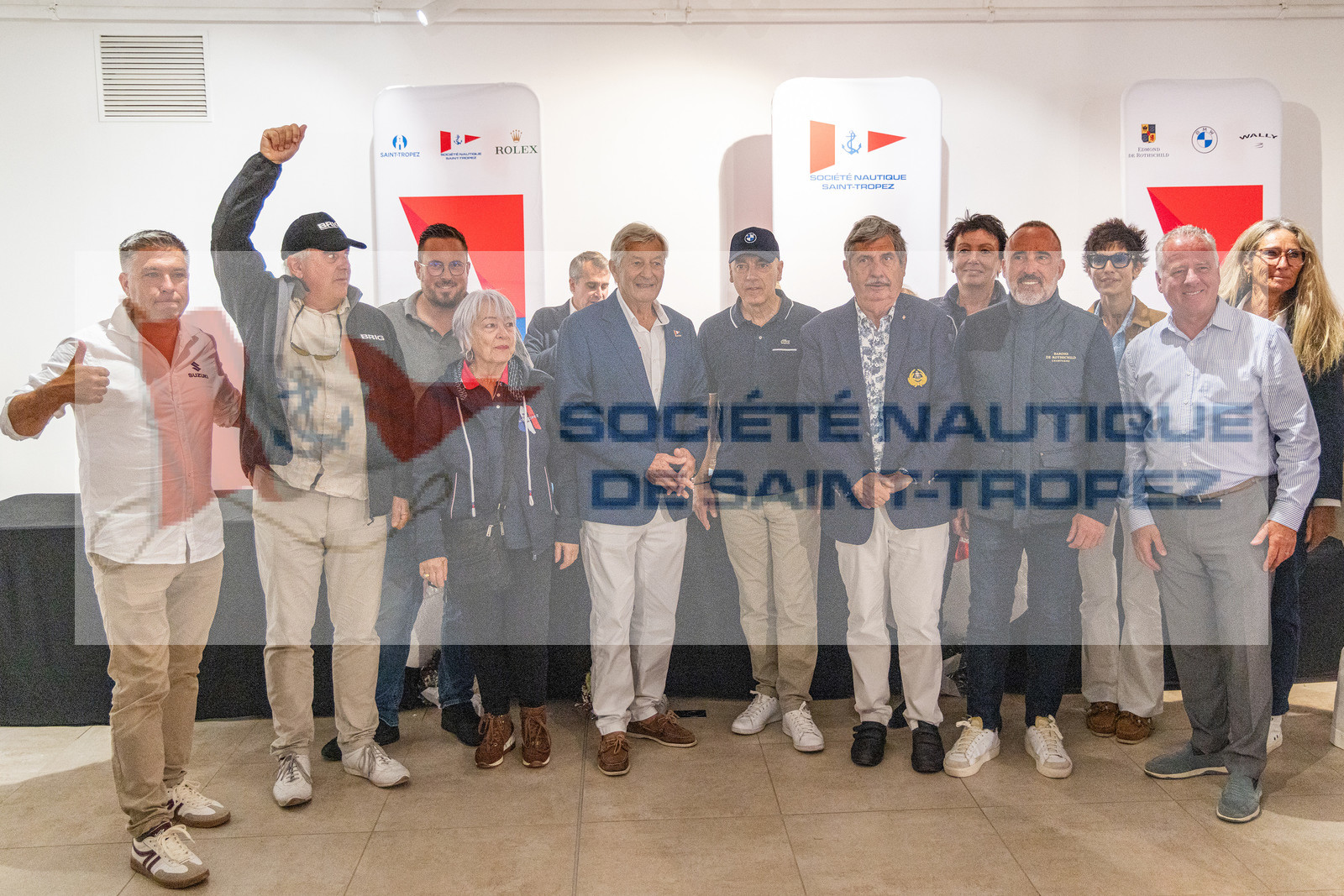 GMR_VST25_16291.jpg GMR_VST25_16291.jpg