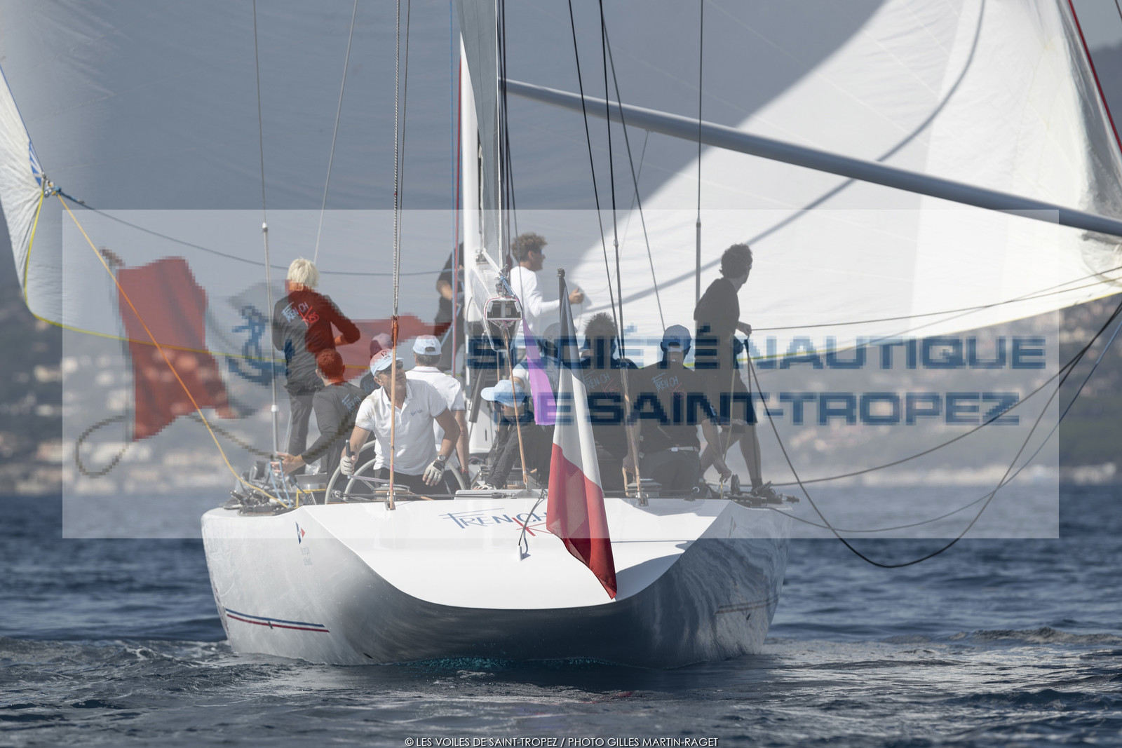 06 10 2022, Saint-Tropez (FRA,83), Voiles de Saint-Tropez 2022,  Maxis Club 55 Cupentre les deux Wallycento Magic Carpet Cubed et Tango, défi French Kiss vs Kiwi Magic 06 10 2022, Saint-Tropez (FRA,83), Voiles de Saint-Tropez 2022,  Maxis Club 55 Cupentre les deux Wallycento Magic Carpet Cubed et Tango, défi French Kiss vs Kiwi Magic