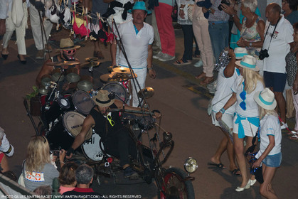 29 09 2016, Saint-Tropez (FRA,83), Voiles de Saint-Tropez 2016, Challenge Day, Crew parade