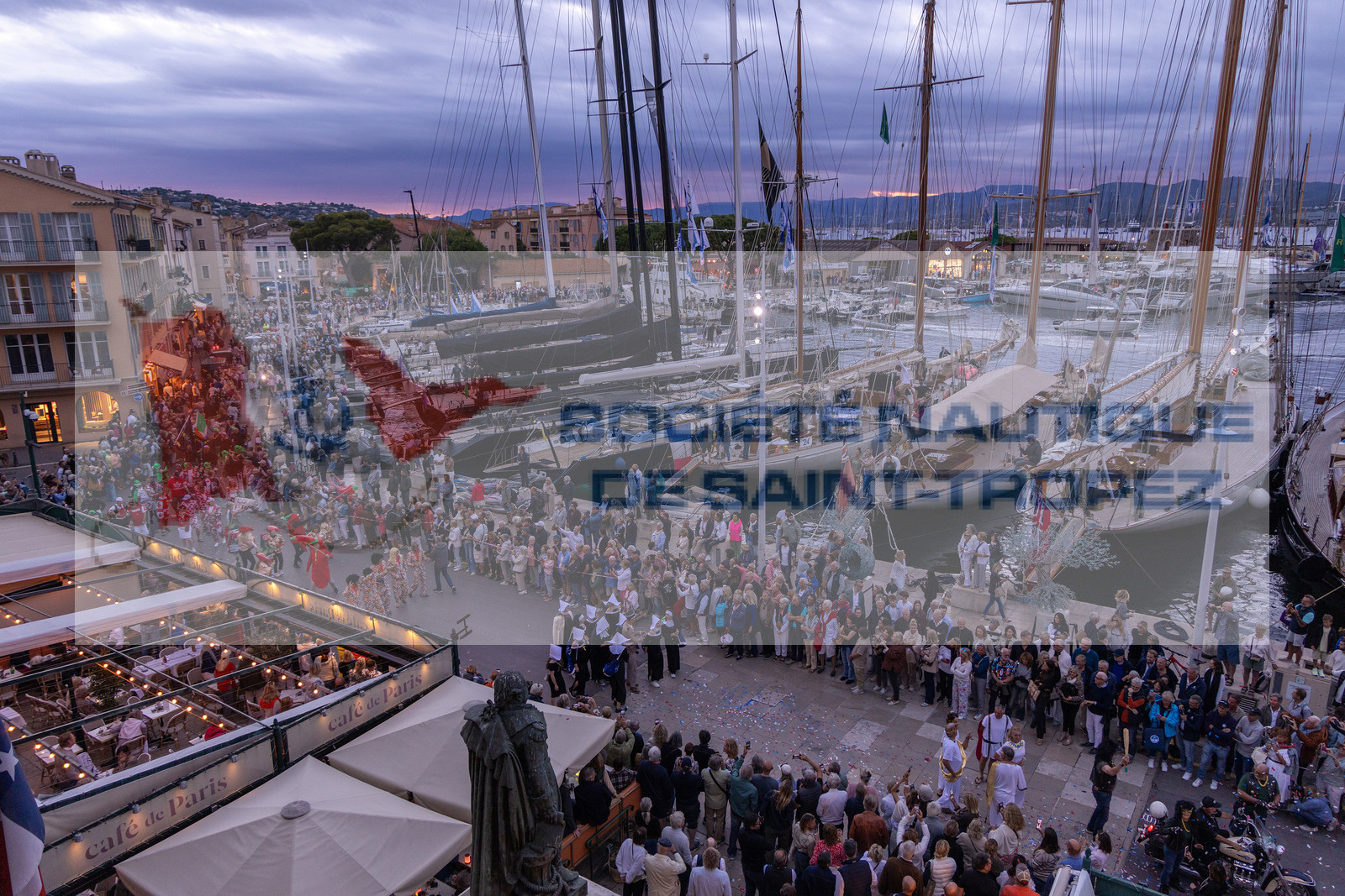 02 10 2025, Saint-Tropez (FRA), Les Voiles de SAint-Tropez 2025, Défilé des équipages 02 10 2025, Saint-Tropez (FRA), Les Voiles de SAint-Tropez 2025, Défilé des équipages