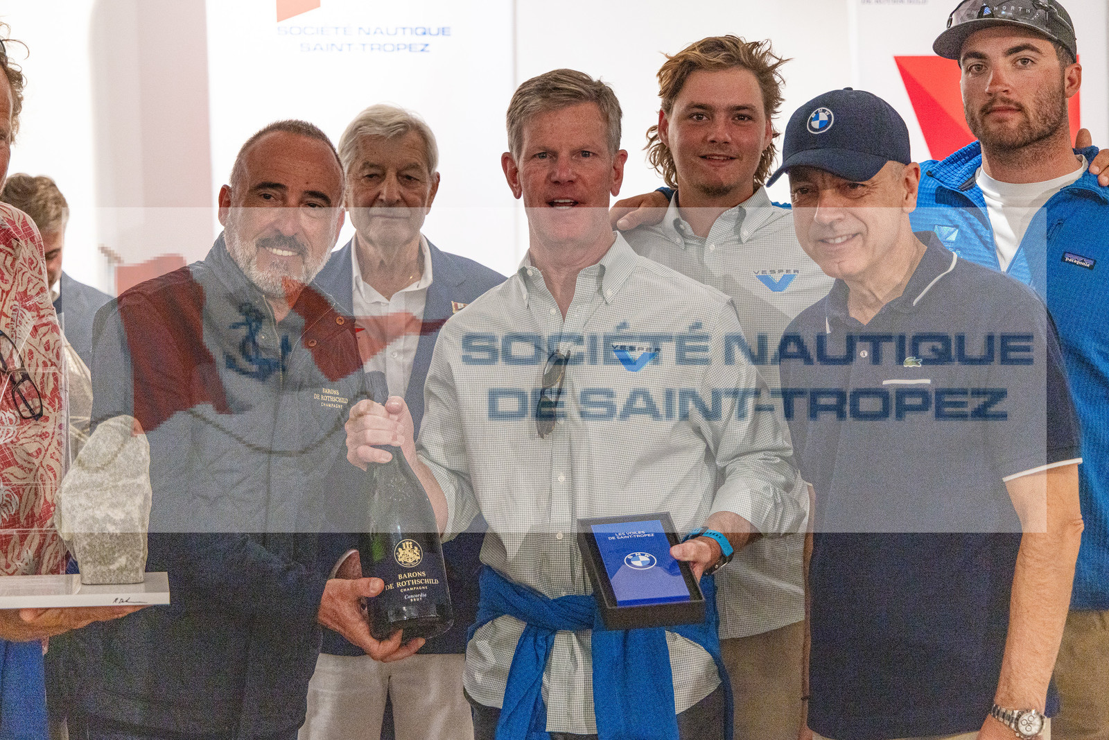 GMR_VST25_16172.jpg GMR_VST25_16172.jpg